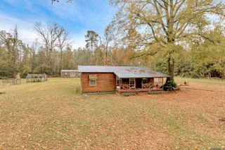 14254 Oakwood Ln, Denham Springs, LA 70726