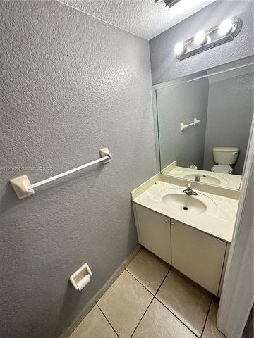 687 SW 10th Street, Florida City, FL 33034