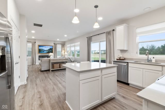 9959 Redwood Peak Lane, Indianapolis, IN 46259