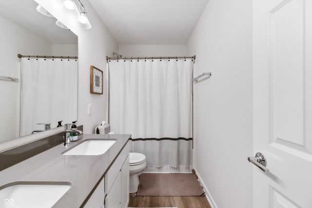 9959 Redwood Peak Lane, Indianapolis, IN 46259