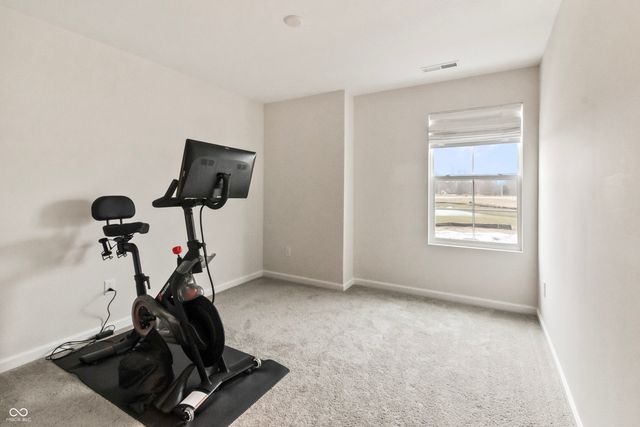 9959 Redwood Peak Lane, Indianapolis, IN 46259