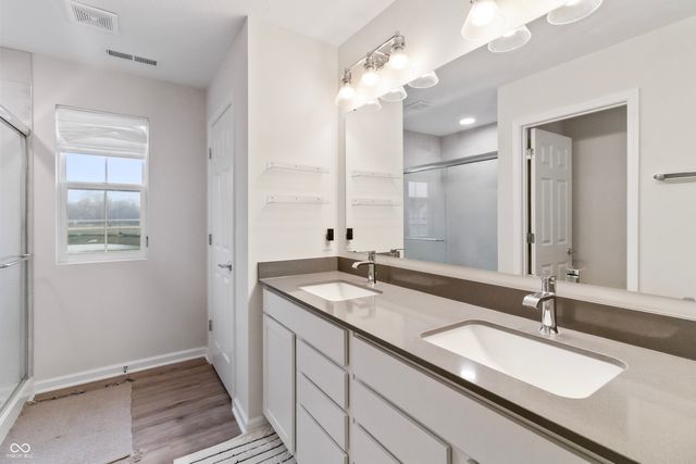 9959 Redwood Peak Lane, Indianapolis, IN 46259