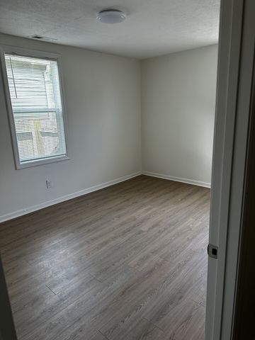 1703 Cockrill St, Nashville, TN 37208