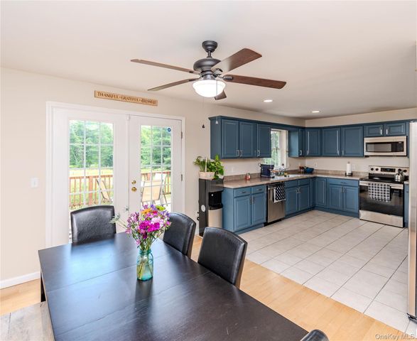 59 Gillespie Street, Pine Bush, NY 12566