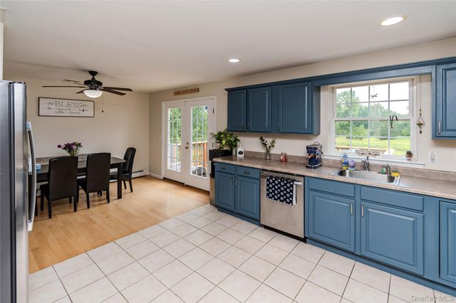 59 Gillespie Street, Pine Bush, NY 12566