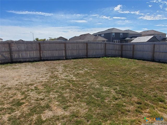 305 Dakota Creek, New Braunfels, TX 78130
