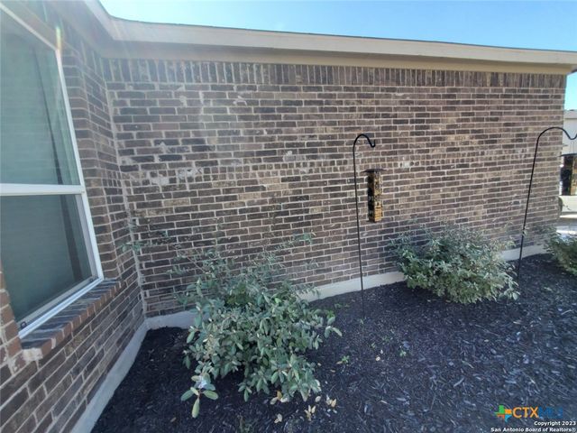 305 Dakota Creek, New Braunfels, TX 78130