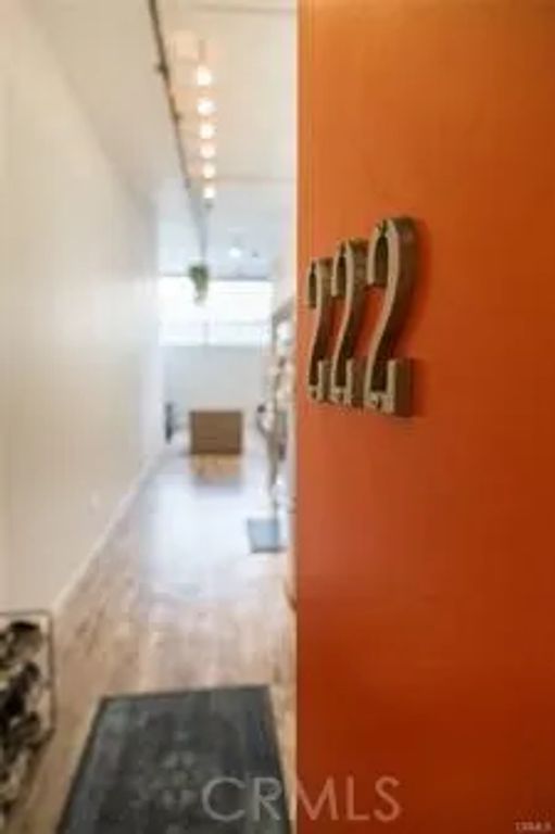 420 S San Pedro 222, Los Angeles, CA 90013