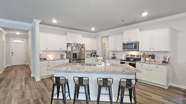 14090 New Castle Drive, Athens, AL 35613