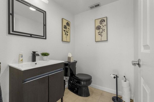 4945 Berkeland Court, San Jose, CA 95111