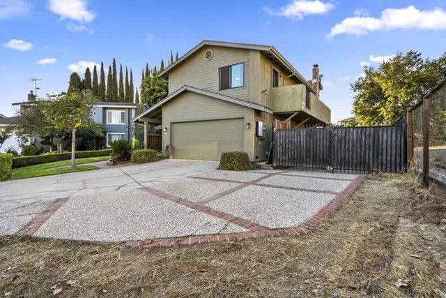 4945 Berkeland Court, San Jose, CA 95111