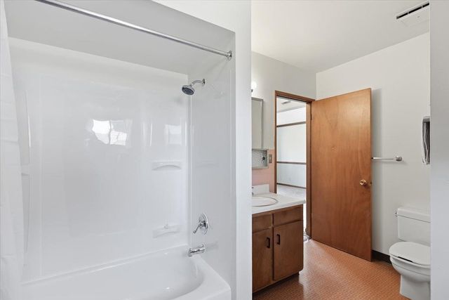 4917 N Maple St, Spokane, WA 99205