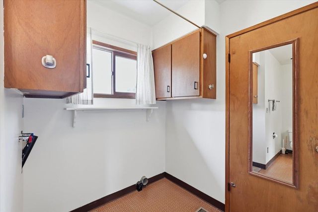 4917 N Maple St, Spokane, WA 99205