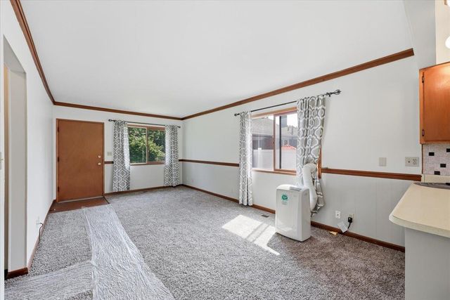 4917 N Maple St, Spokane, WA 99205