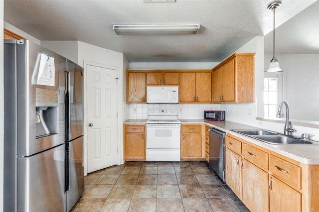 1307 Marlee CIR, Copperas Cove, TX 76522