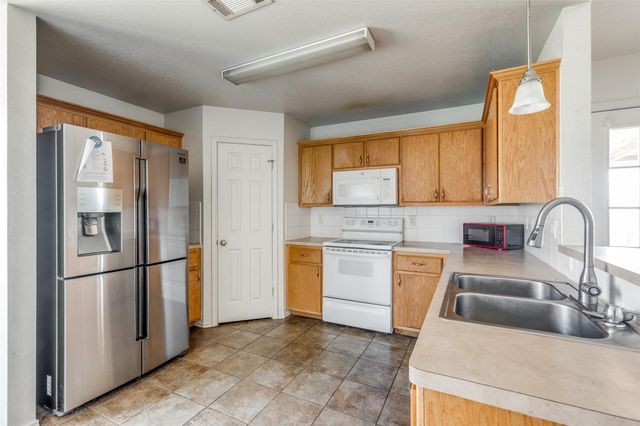 1307 Marlee CIR, Copperas Cove, TX 76522