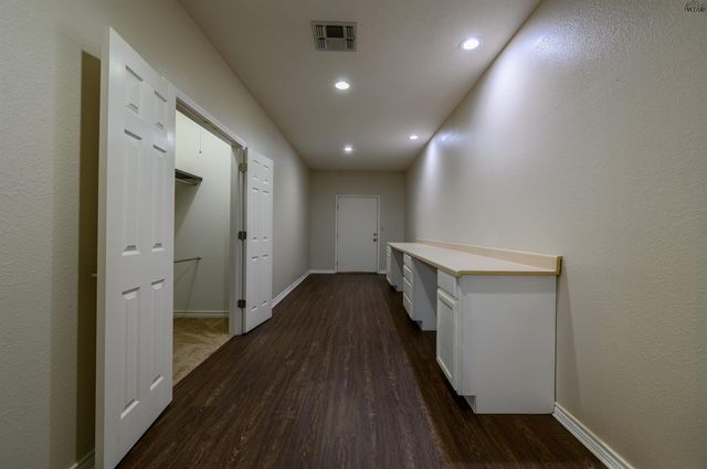 2944 HORSESHOE LAKE ROAD, Iowa Park, TX 76367