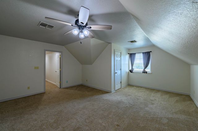 2944 HORSESHOE LAKE ROAD, Iowa Park, TX 76367