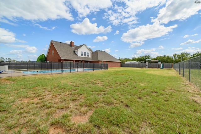 2944 HORSESHOE LAKE ROAD, Iowa Park, TX 76367