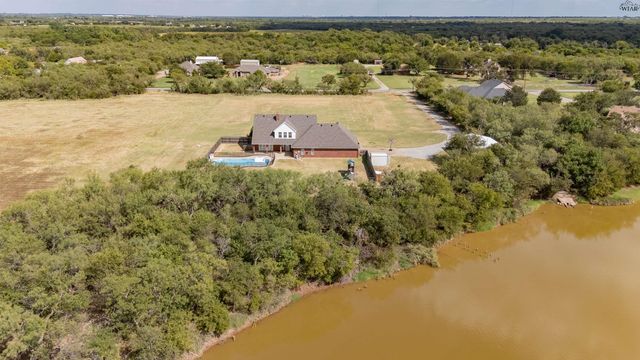 2944 HORSESHOE LAKE ROAD, Iowa Park, TX 76367