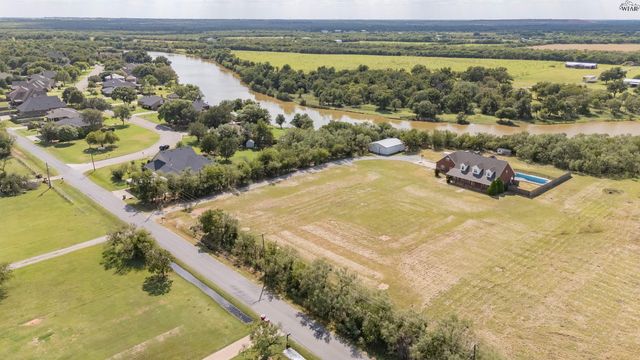 2944 HORSESHOE LAKE ROAD, Iowa Park, TX 76367