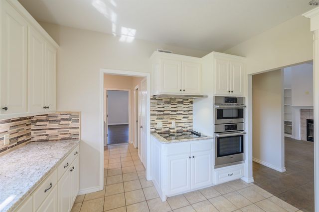 2944 HORSESHOE LAKE ROAD, Iowa Park, TX 76367