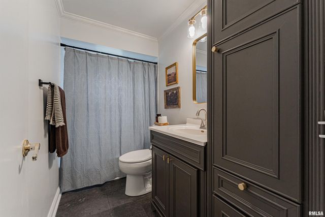 4615 N LYNDALE Terrace, Peoria, IL 61614