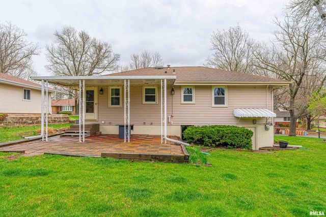 4615 N LYNDALE Terrace, Peoria, IL 61614