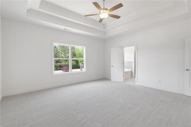 962 Homepark Circle, Buford, GA 30518