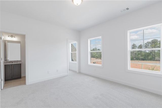 962 Homepark Circle, Buford, GA 30518