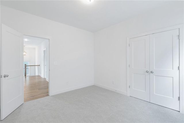 962 Homepark Circle, Buford, GA 30518