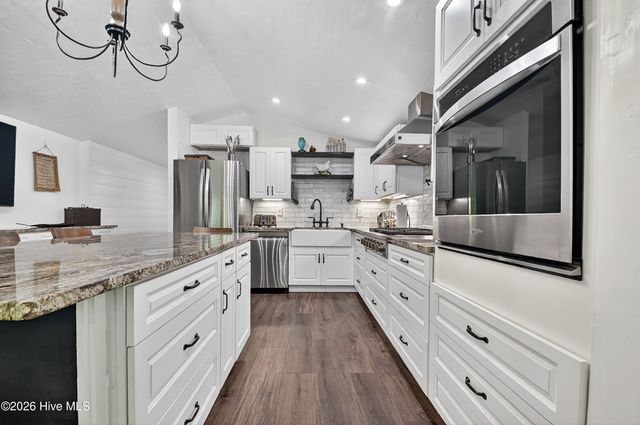 93 Collins Nursery Lane, Blairsville, GA 30512
