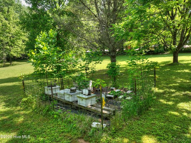 93 Collins Nursery Lane, Blairsville, GA 30512