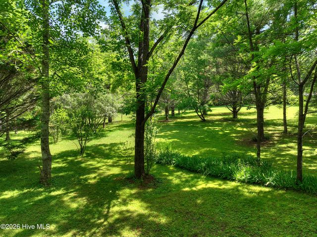 93 Collins Nursery Lane, Blairsville, GA 30512
