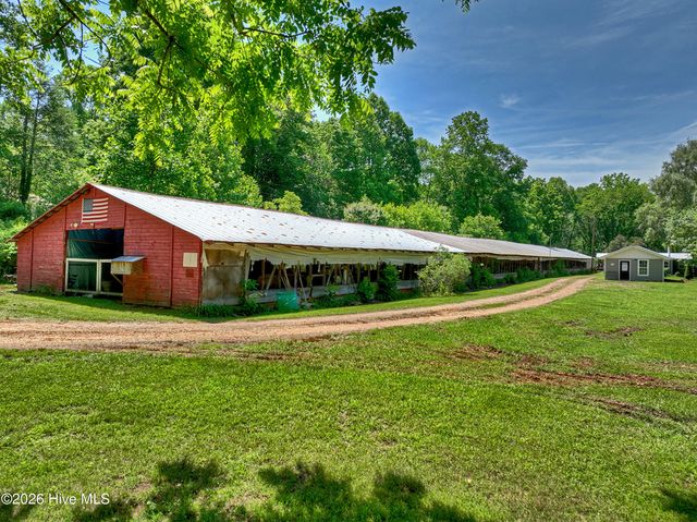 93 Collins Nursery Lane, Blairsville, GA 30512