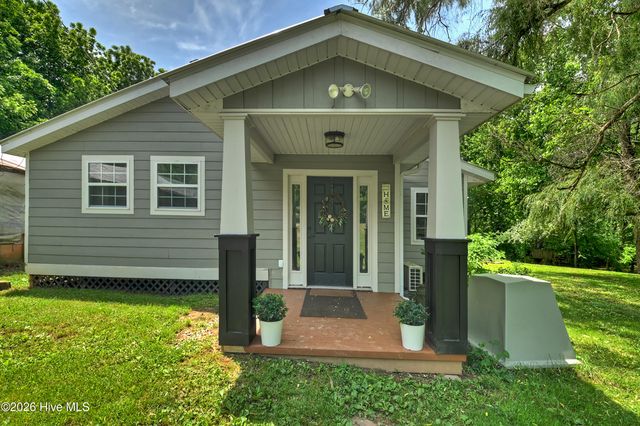 93 Collins Nursery Lane, Blairsville, GA 30512