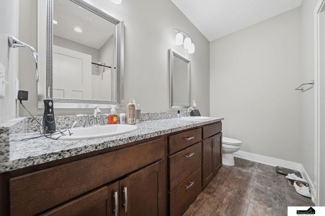 4925 Alvo Road, Lincoln, NE 68514