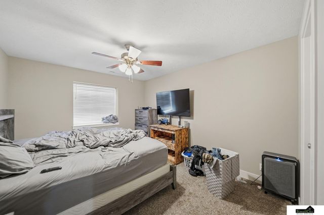 4925 Alvo Road, Lincoln, NE 68514