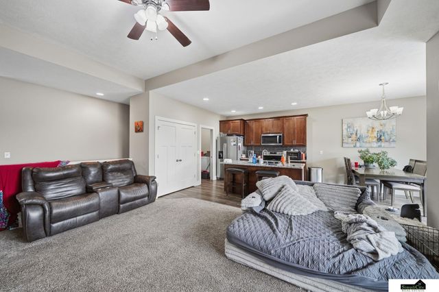 4925 Alvo Road, Lincoln, NE 68514