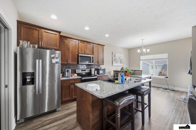 4925 Alvo Road, Lincoln, NE 68514