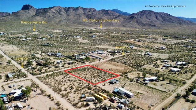 319-13-148 N KITMIT Drive, Dolan Springs, AZ 86441