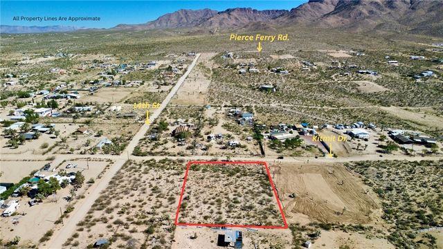 319-13-148 N KITMIT Drive, Dolan Springs, AZ 86441