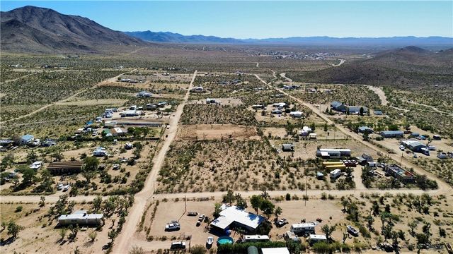 319-13-148 N KITMIT Drive, Dolan Springs, AZ 86441