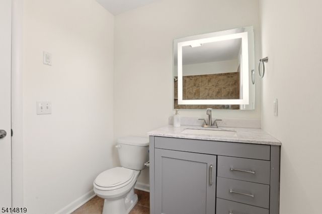 269 Remsen Ave, Woodbridge Twp., NJ 07001