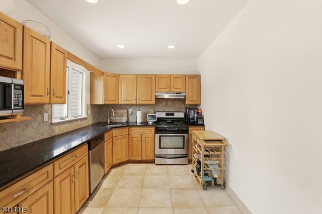 269 Remsen Ave, Woodbridge Twp., NJ 07001