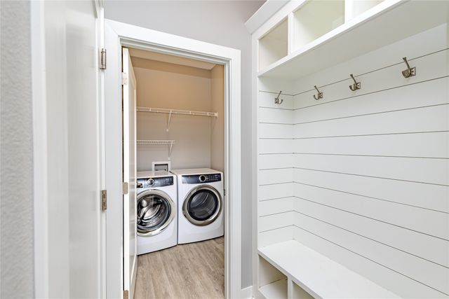 9775 Wilson Street, West Des Moines, IA 50266