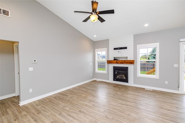 9775 Wilson Street, West Des Moines, IA 50266