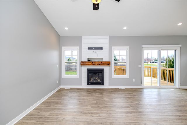 9775 Wilson Street, West Des Moines, IA 50266