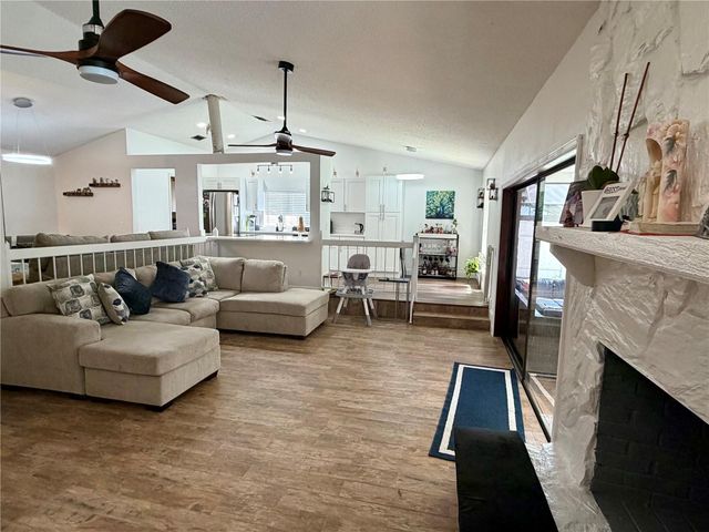 15306 WINTERWIND DRIVE, Tampa, FL 33624