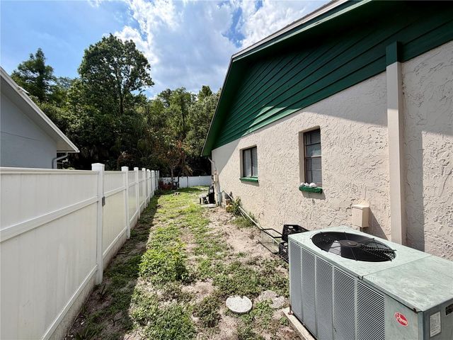15306 WINTERWIND DRIVE, Tampa, FL 33624